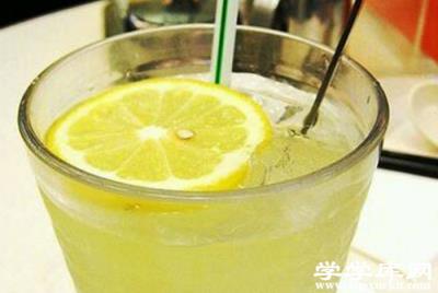 孕婦能喝檸檬水嗎 檸檬水的功效與作用
