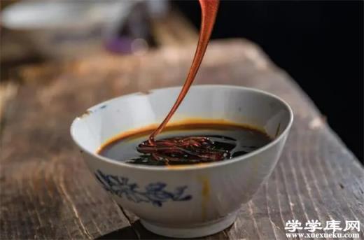 枇杷大量上市 5分鐘學會自制枇杷膏 潤肺止咳 不含任何添加劑