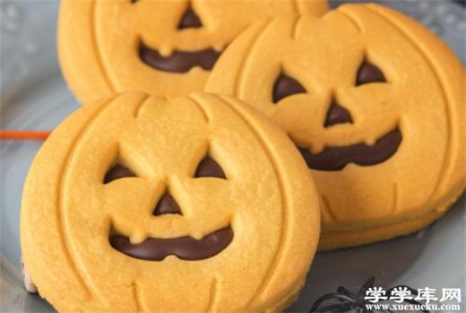 萬圣節吃哪些食物 萬圣節為什么要討糖