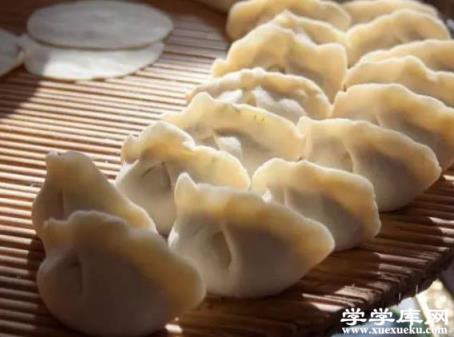 餃子冷水煮還是熱水煮 冷水使里外受熱不均口感不好